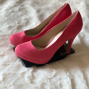 Women’s shoe